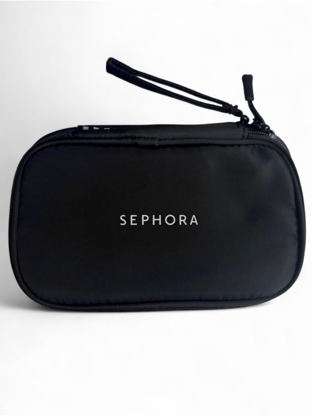 Sephora Tech Organizer Cable
Organizer Pouch with Wrist Strap